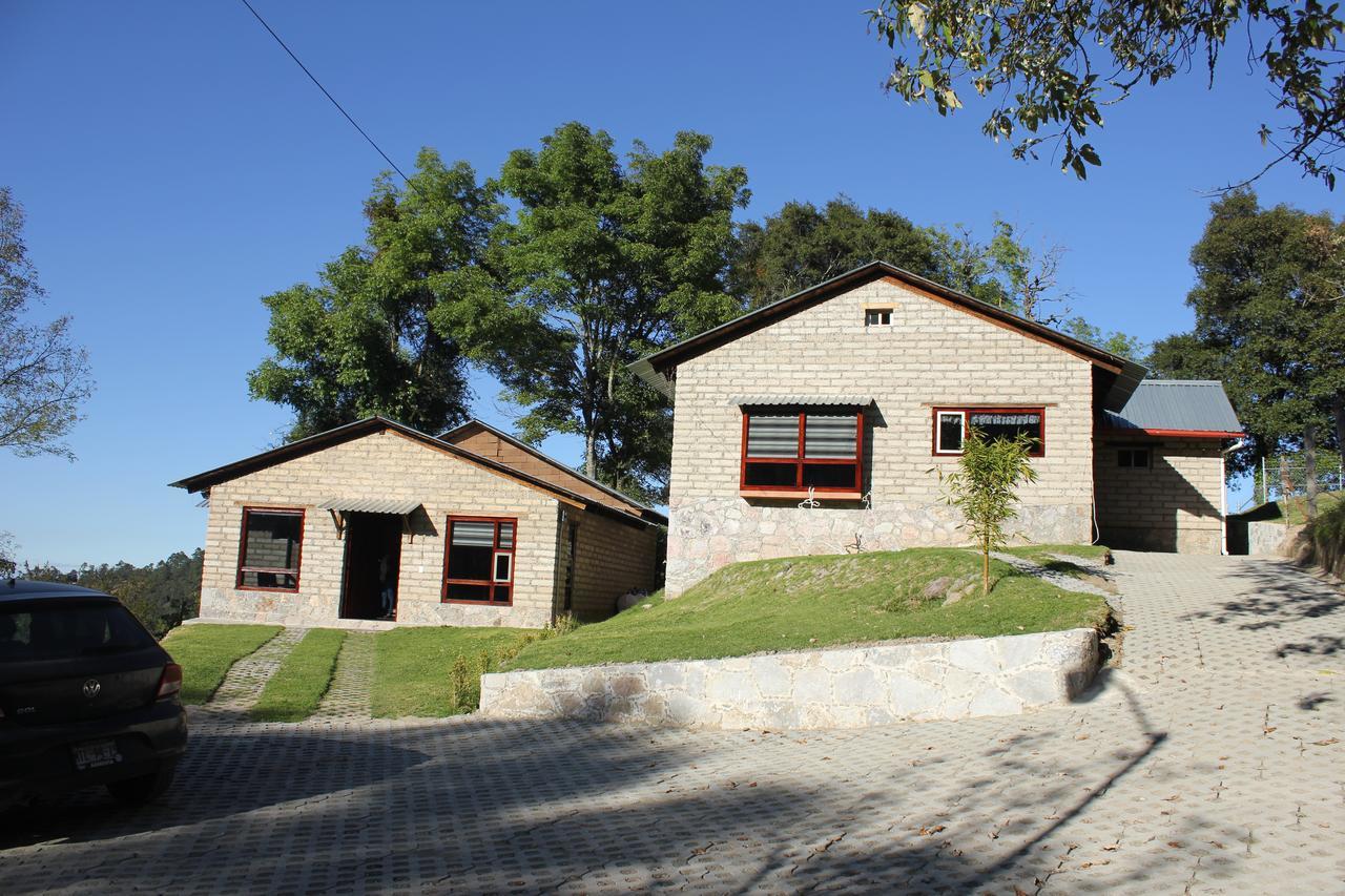 Cabanas Hojarasca Mineral del Chico Exterior photo